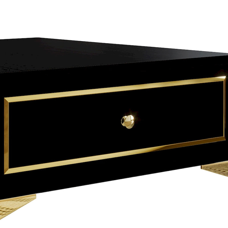 Tavolino moderno in legno con accenti in oro bianco e ripiano portaoggetti
