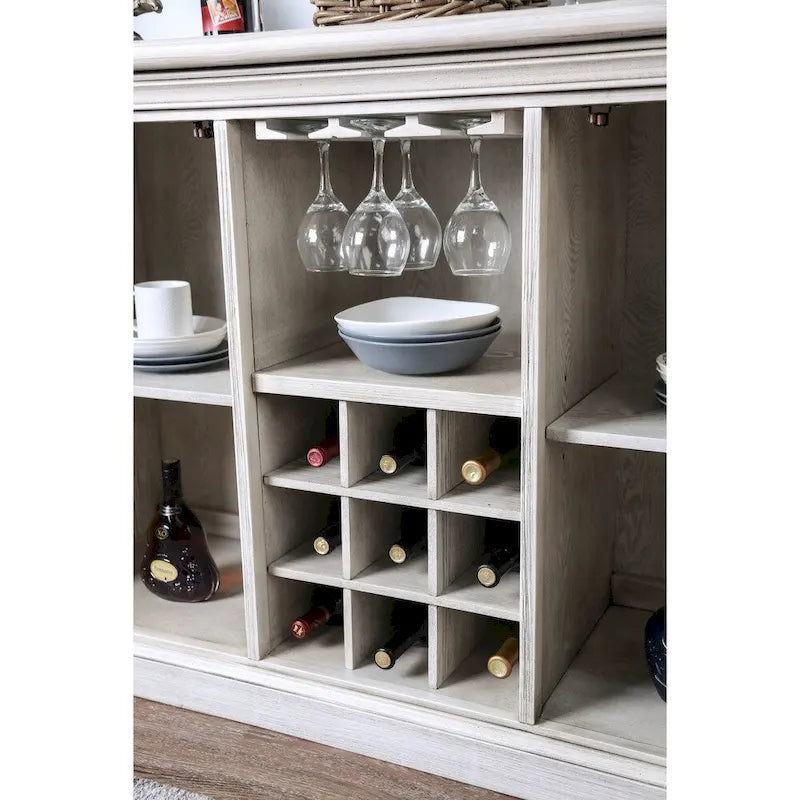 Credenza rustica in legno bianco anticato con portavini per fattoria