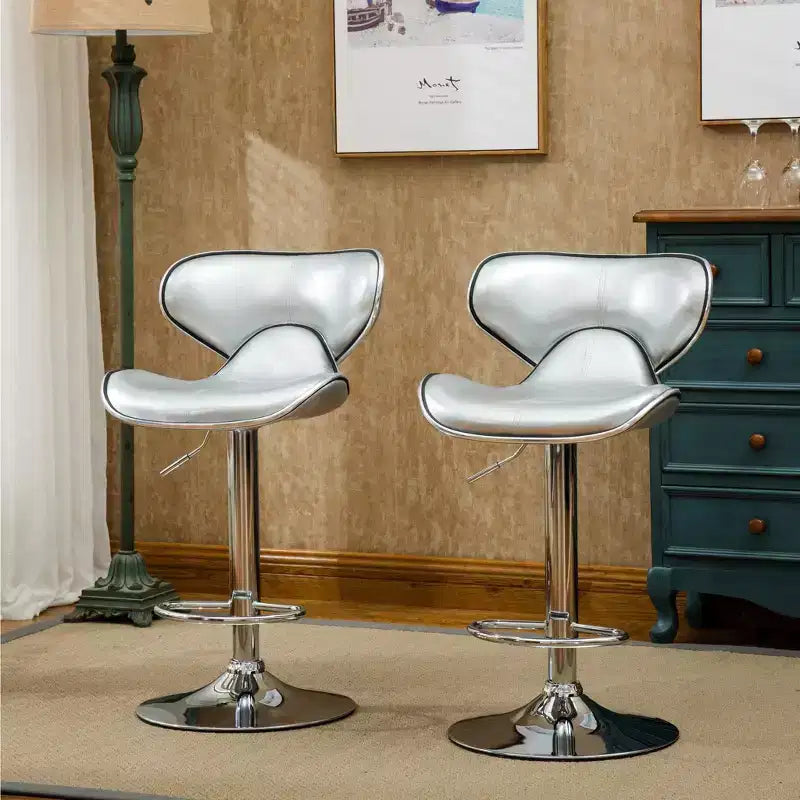 Sgabelli da bar girevoli regolabili Roundhill Furniture Masaccio, imbottiti in similpelle con base cromata, argento, set da 2