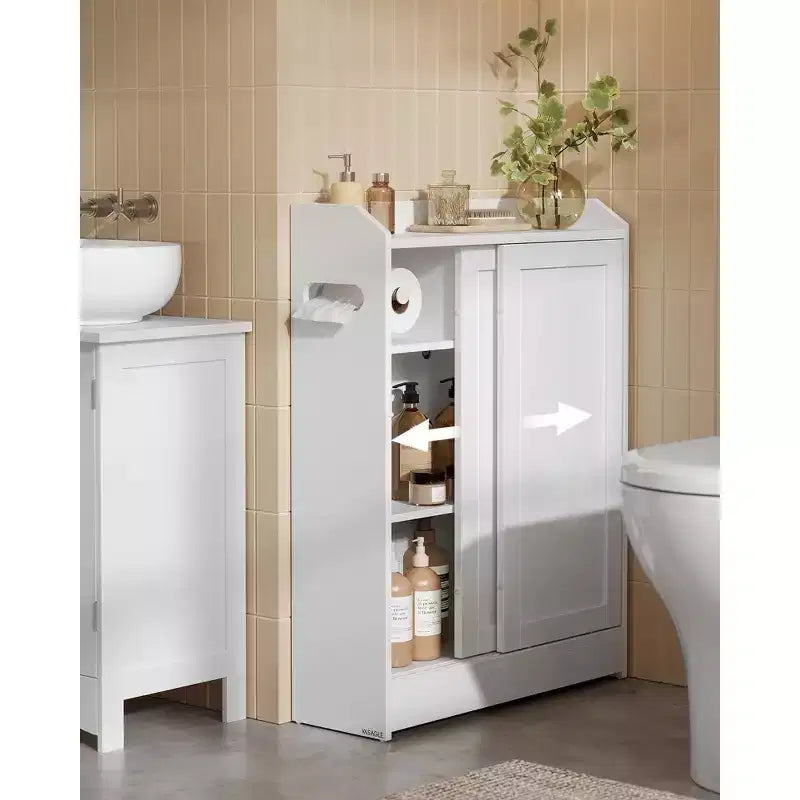 VASAGLE Mobiletto da Bagno, Mobile Salvaspazio Sottile, Porta Carta Igienica e Vano per Scopino WC, Ante Scorrevoli, Ripiani Regolabili,