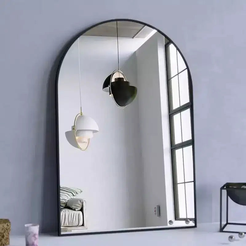 Specchio da Caminetto Ad Arco 24 x 36, Nero/Oro-HOMLUX: Cornice in Metallo, Montaggio a Parete, Decorazione Moderna