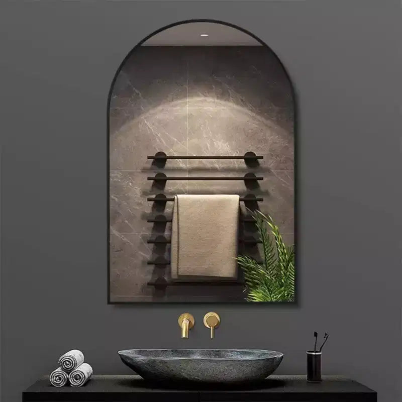 Specchio da Caminetto Ad Arco 24 x 36, Nero/Oro-HOMLUX: Cornice in Metallo, Montaggio a Parete, Decorazione Moderna